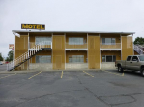  Umatilla Inn & Suites  Уматилла